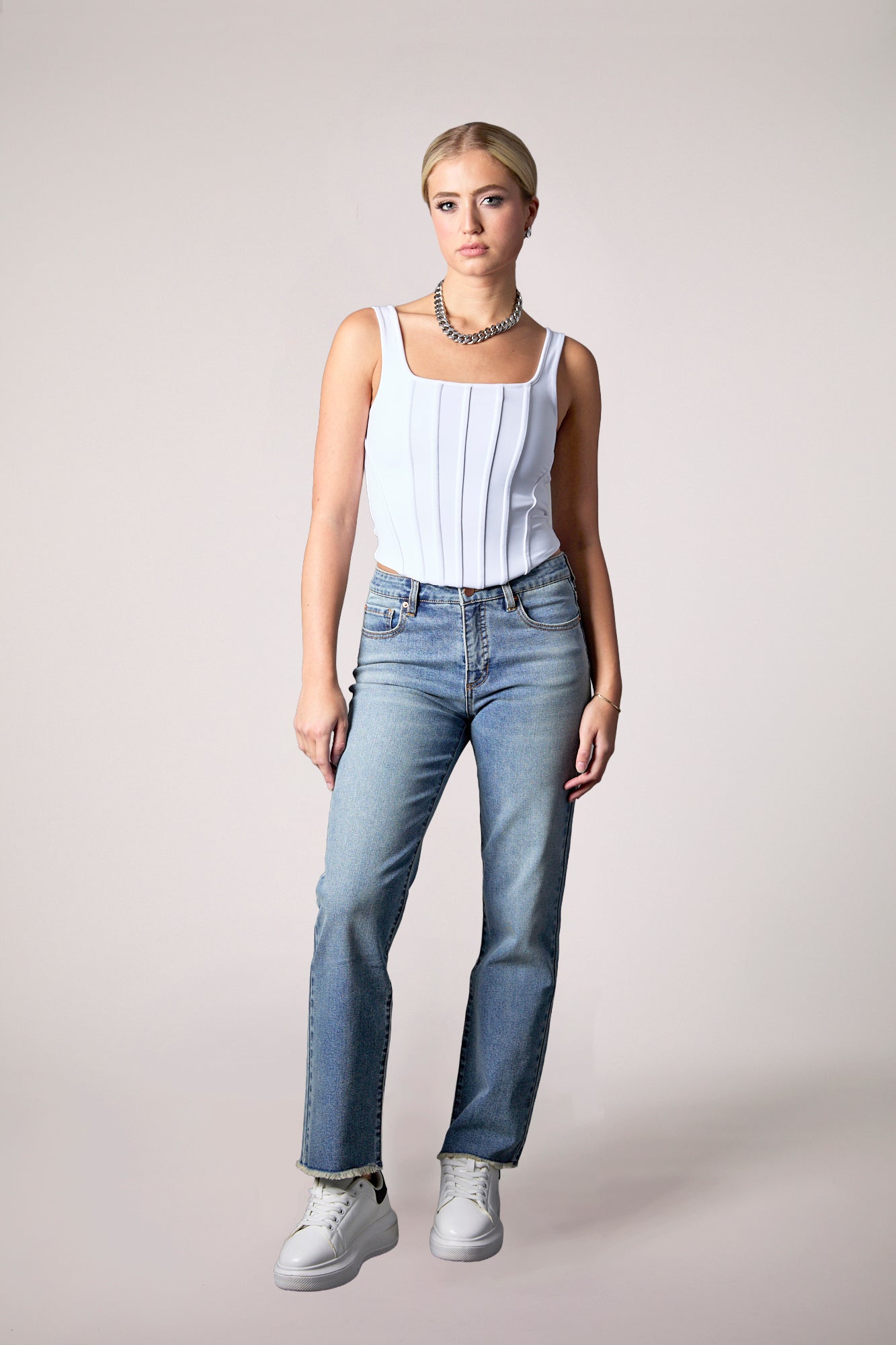 Quinn Mid Rise Recycled Straight Ankle - Fiji